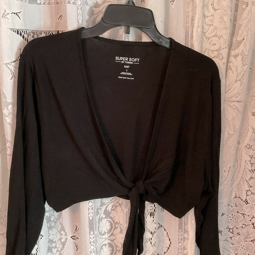 Torrid Black Super Soft Crop Top